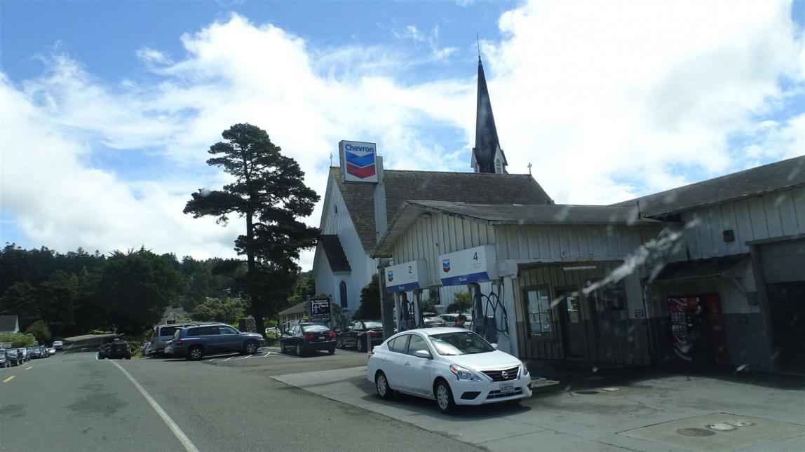 und urige alte Tankstellen